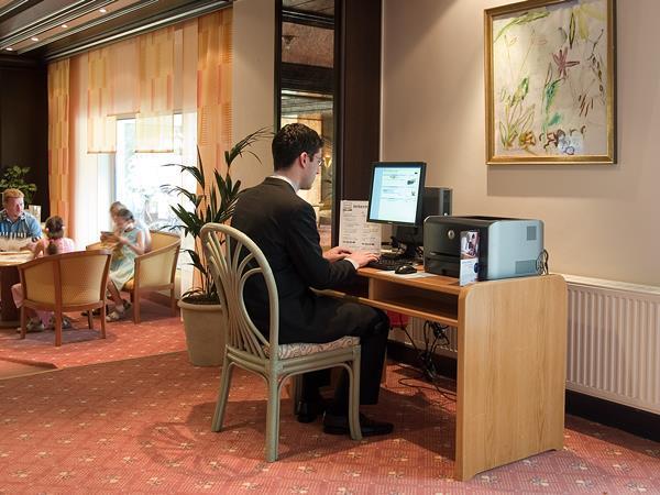 Kurpark-Hotel Bad Dürkheim Facilități foto